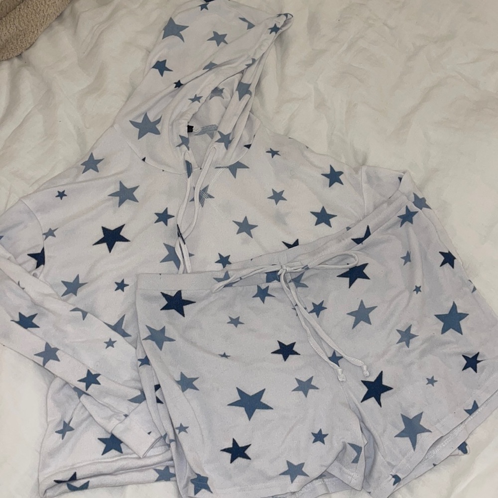 Free Press Lounge Set - Stars